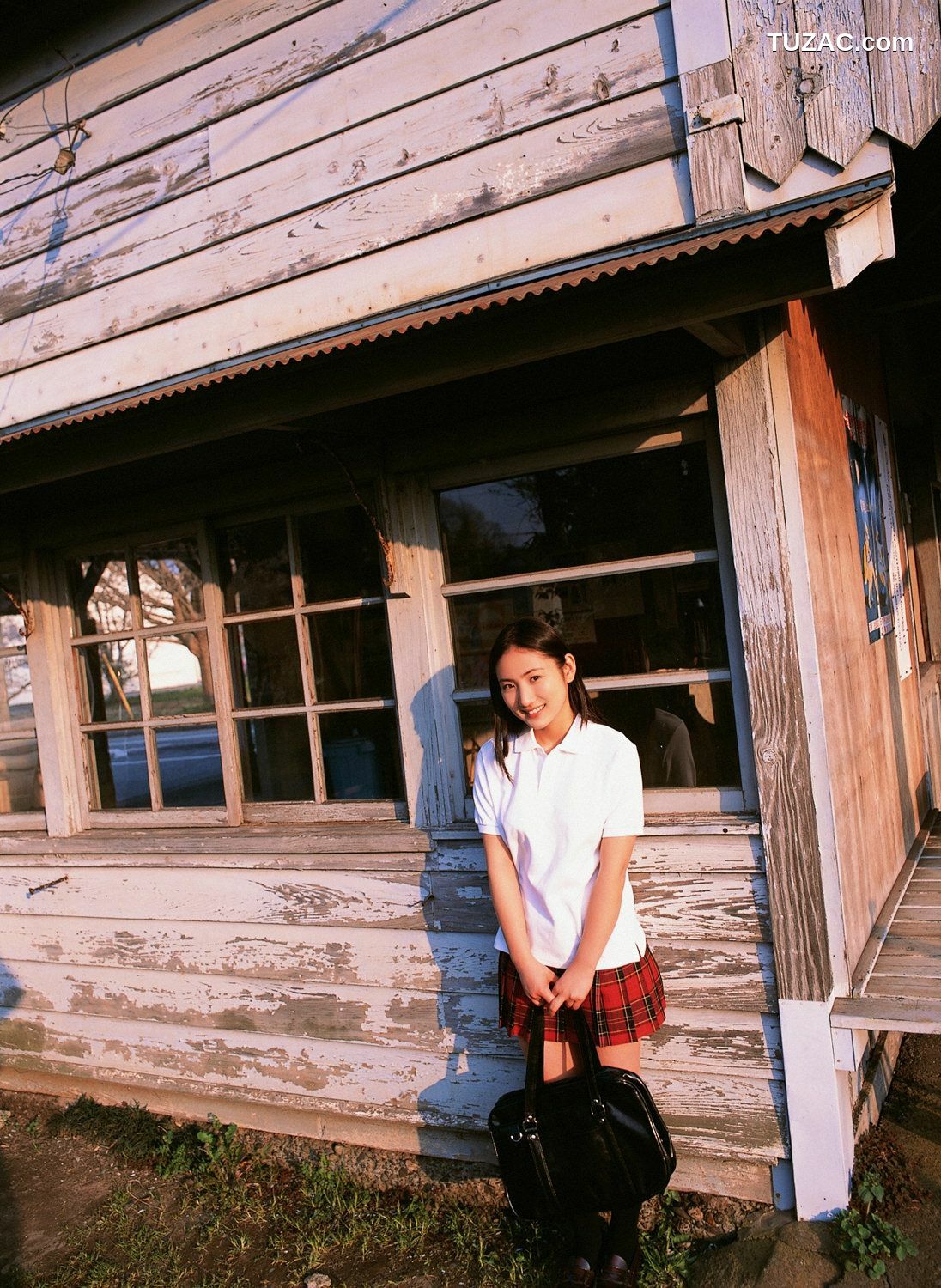 YS Web_入江紗綾《放課後の冒険》写真集 Vol.310[124P]