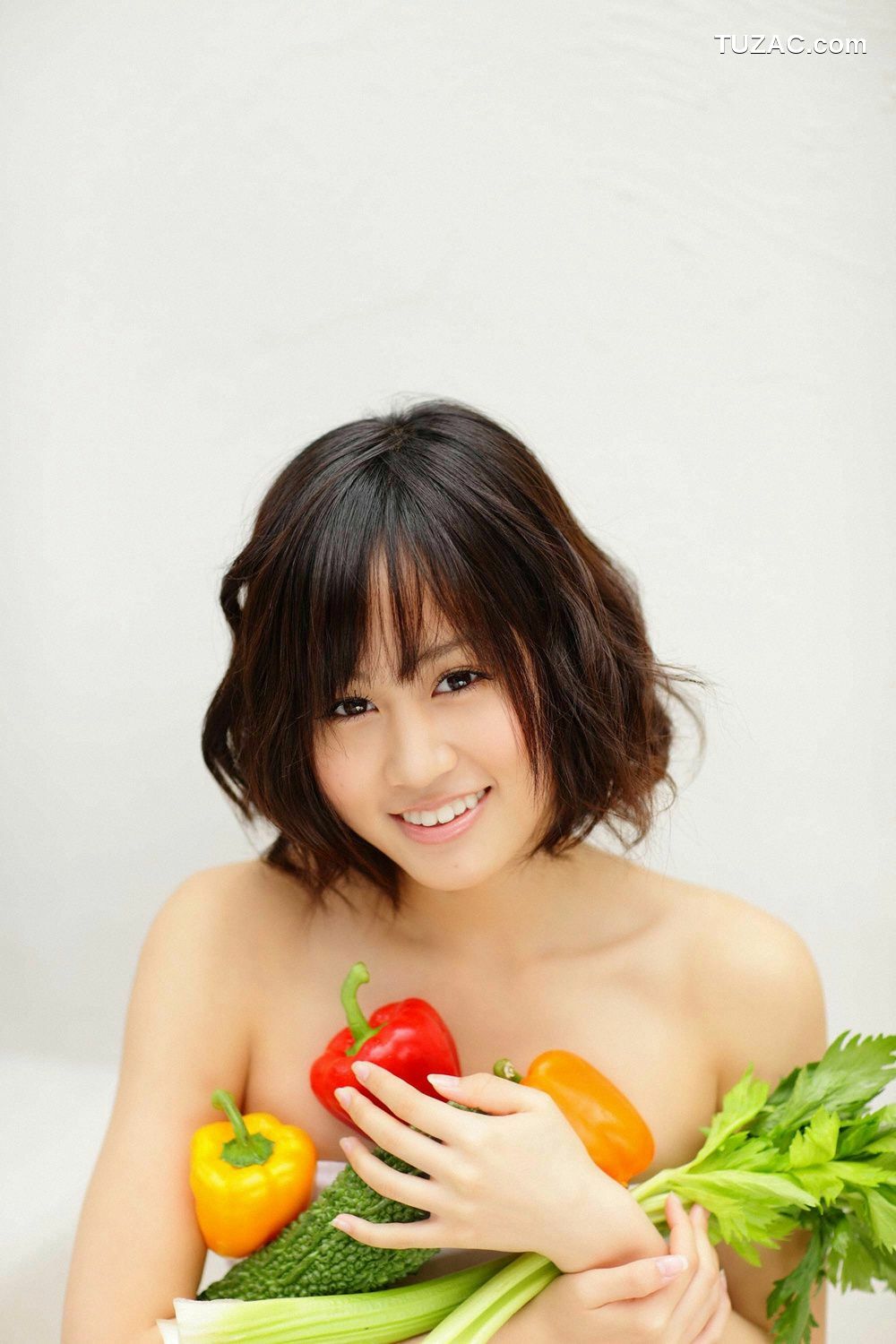 YS Web_前田敦子《4番センターあっちゃん登場》写真集 Vol.330[60P]