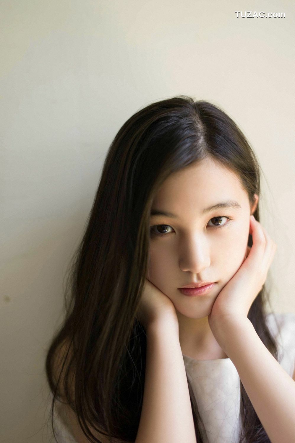 YS Web_山口まゆ/山口麻友《天使の繭》写真集 Vol.664[69P]