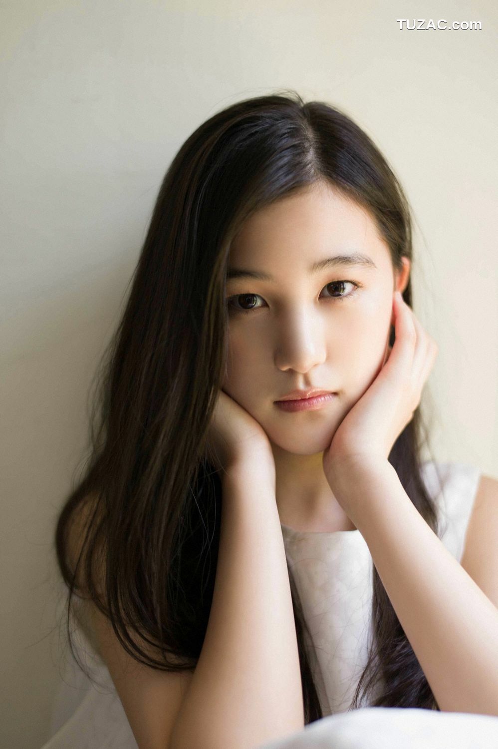 YS Web_山口まゆ/山口麻友《天使の繭》写真集 Vol.664[69P]