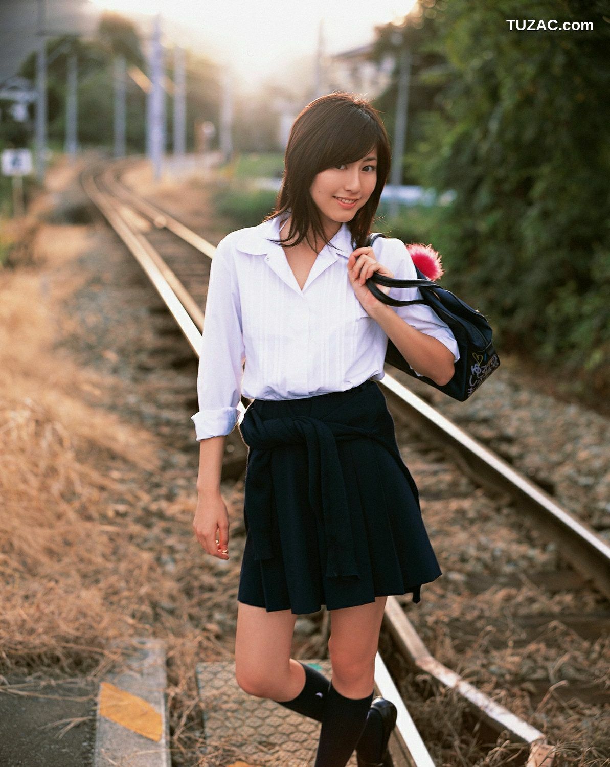 YS Web_杉本有美《ふたりで步いた道》写真集 Vol.209[74P]