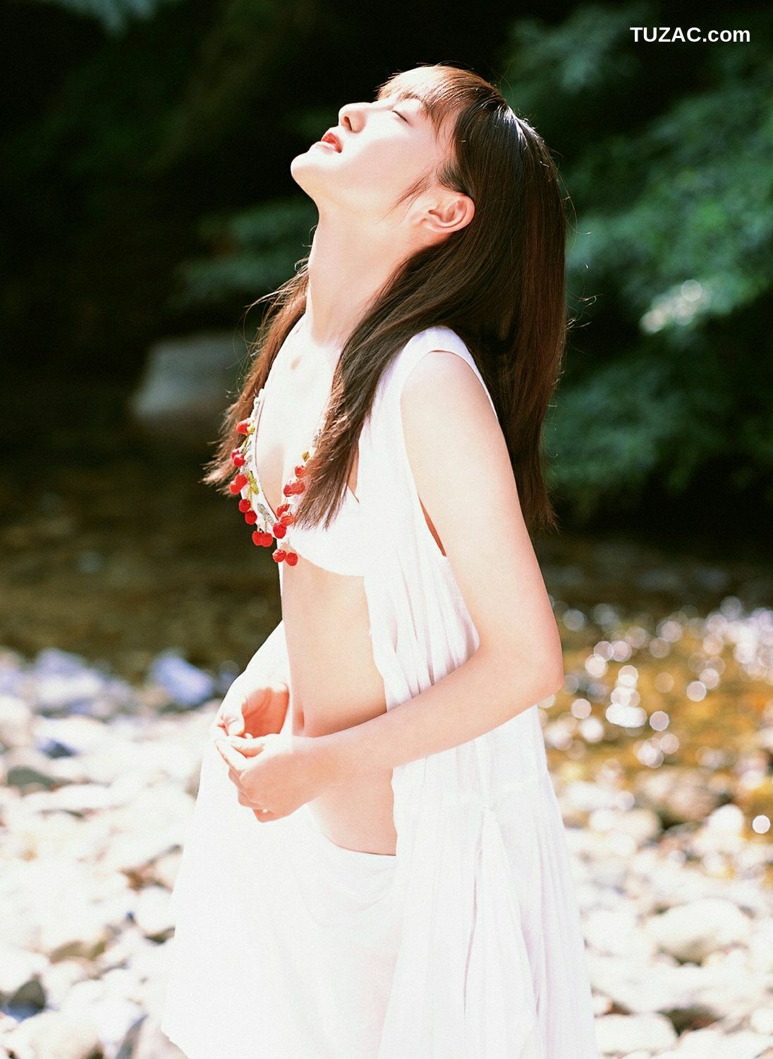 YS Web_松山メアリ/松山玛丽《More Smile》写真集 Vol.272[46P]