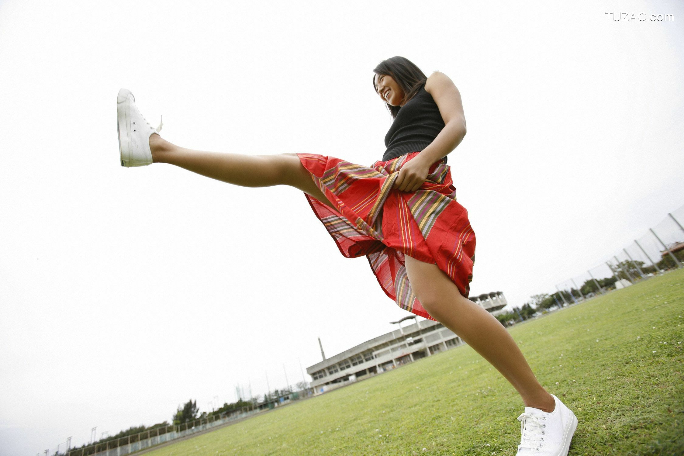 YS Web_浅尾美和《ビーチの妖精、まどろみの休日》写真集 Vol.357[79P]