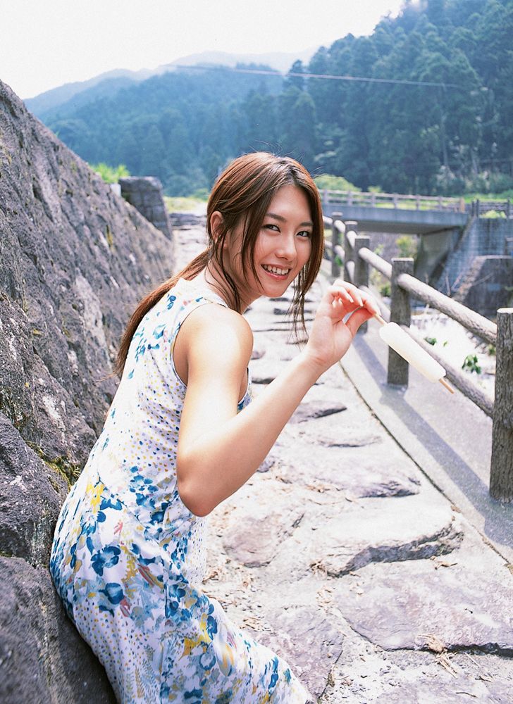 YS Web_矢吹春奈《桟桥で待ち合わせ》写真集 Vol.150[72P]