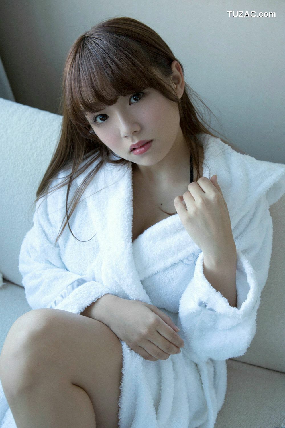 YS Web_篠崎愛《あっためてあげる。》写真集 Vol.637[97P]