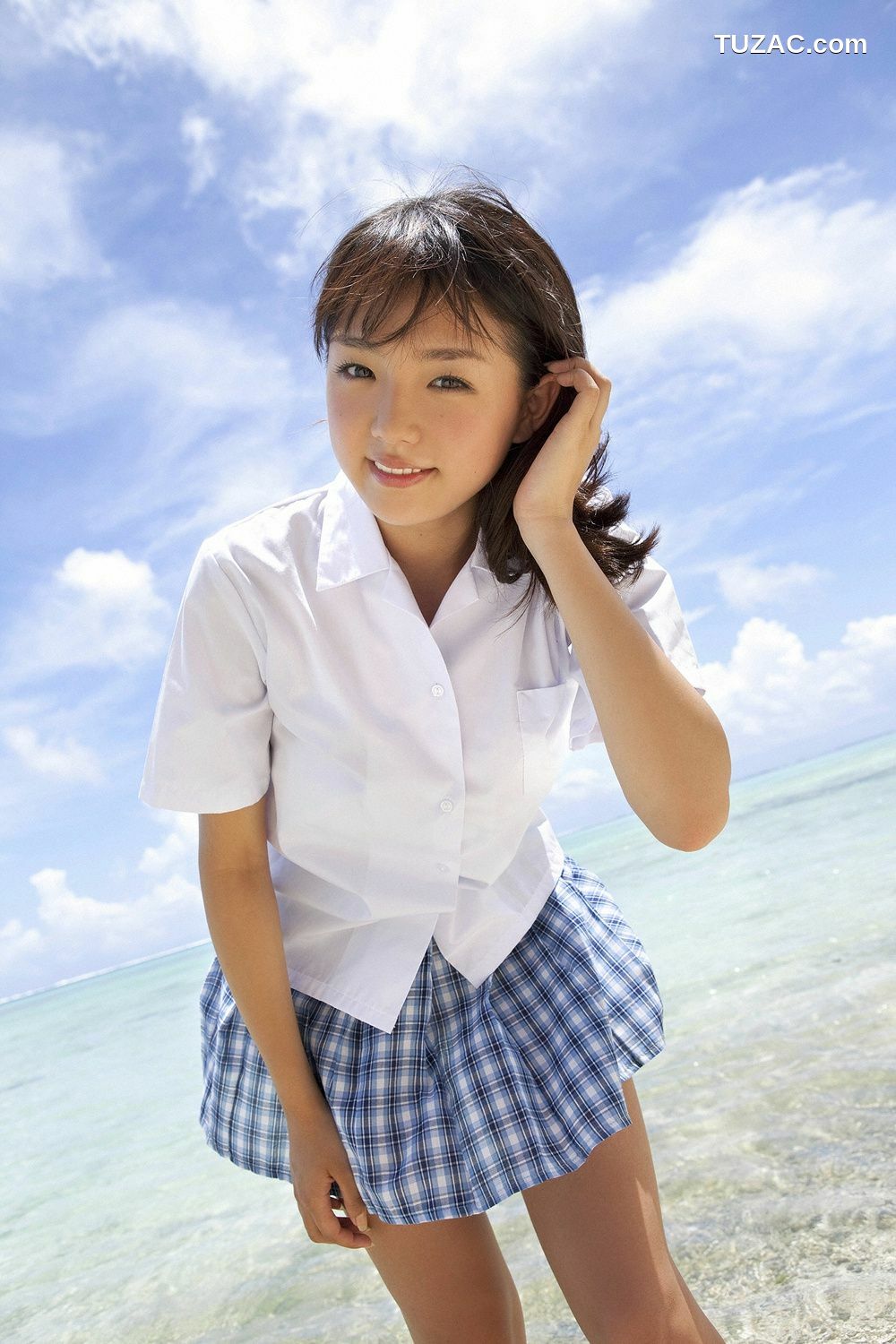 YS Web_篠崎愛《らぶたんと夏休み》写真集 Vol.413[108P]