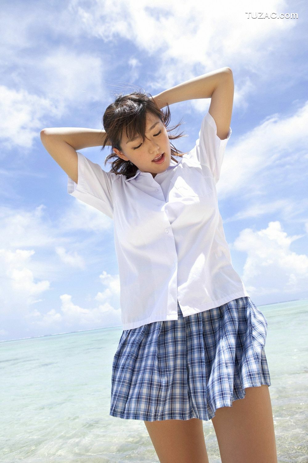 YS Web_篠崎愛《らぶたんと夏休み》写真集 Vol.413[108P]