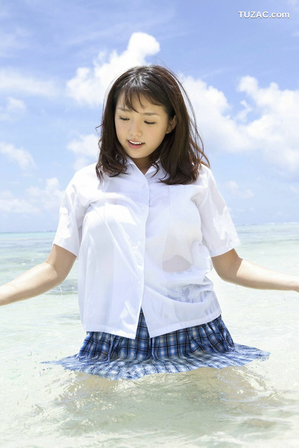 YS Web_篠崎愛《らぶたんと夏休み》写真集 Vol.413[108P]