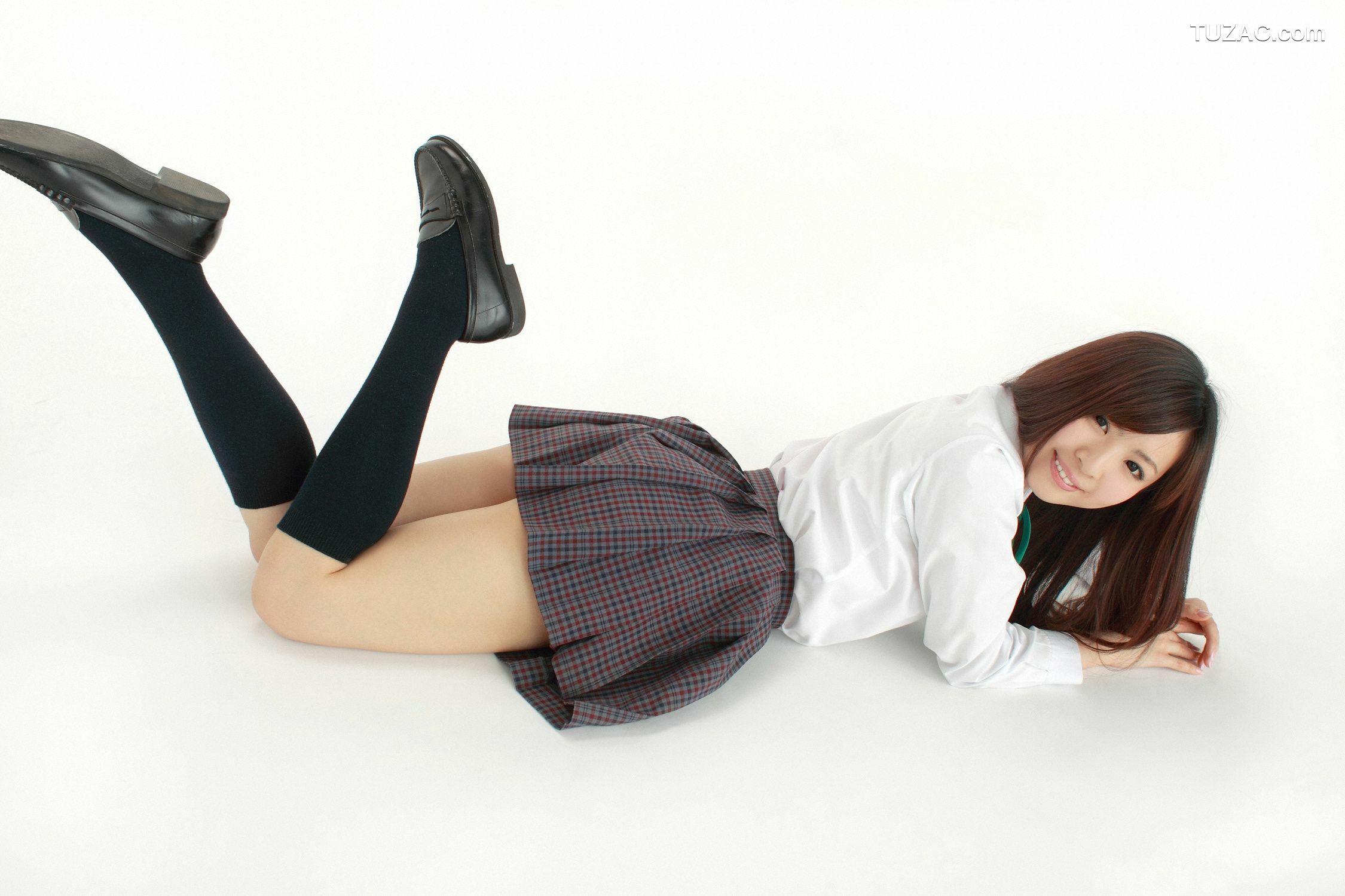 YS Web_黒田万結花《Gカップ!》写真集 Vol.494[49P]