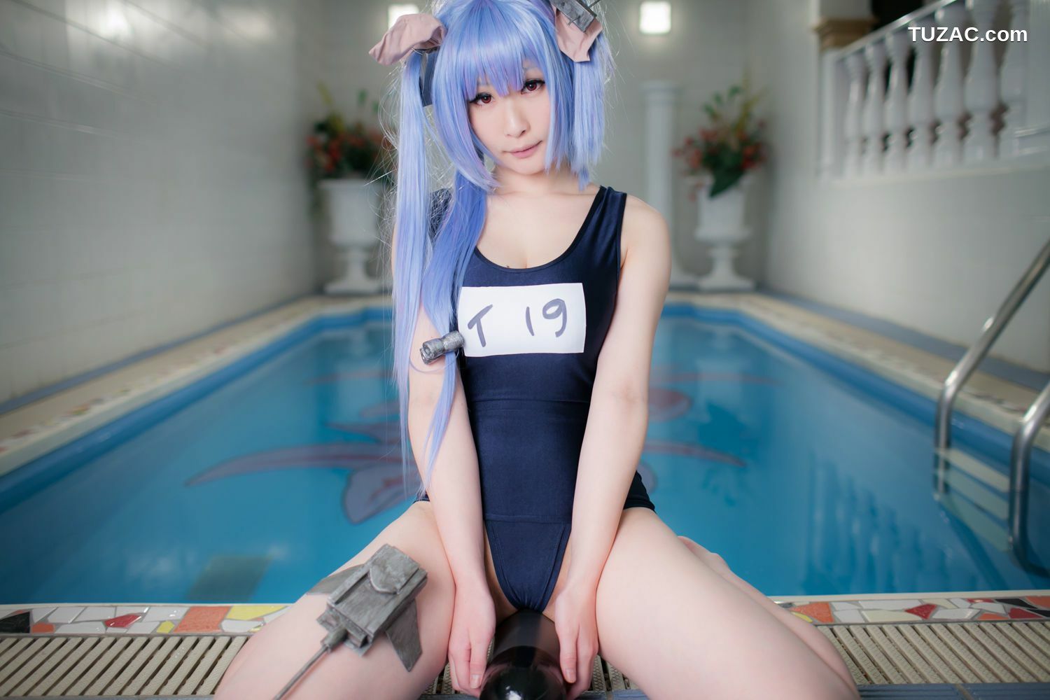 日本CosPlay_ Suite collection 4《艦これ》伊19 写真集[100P]