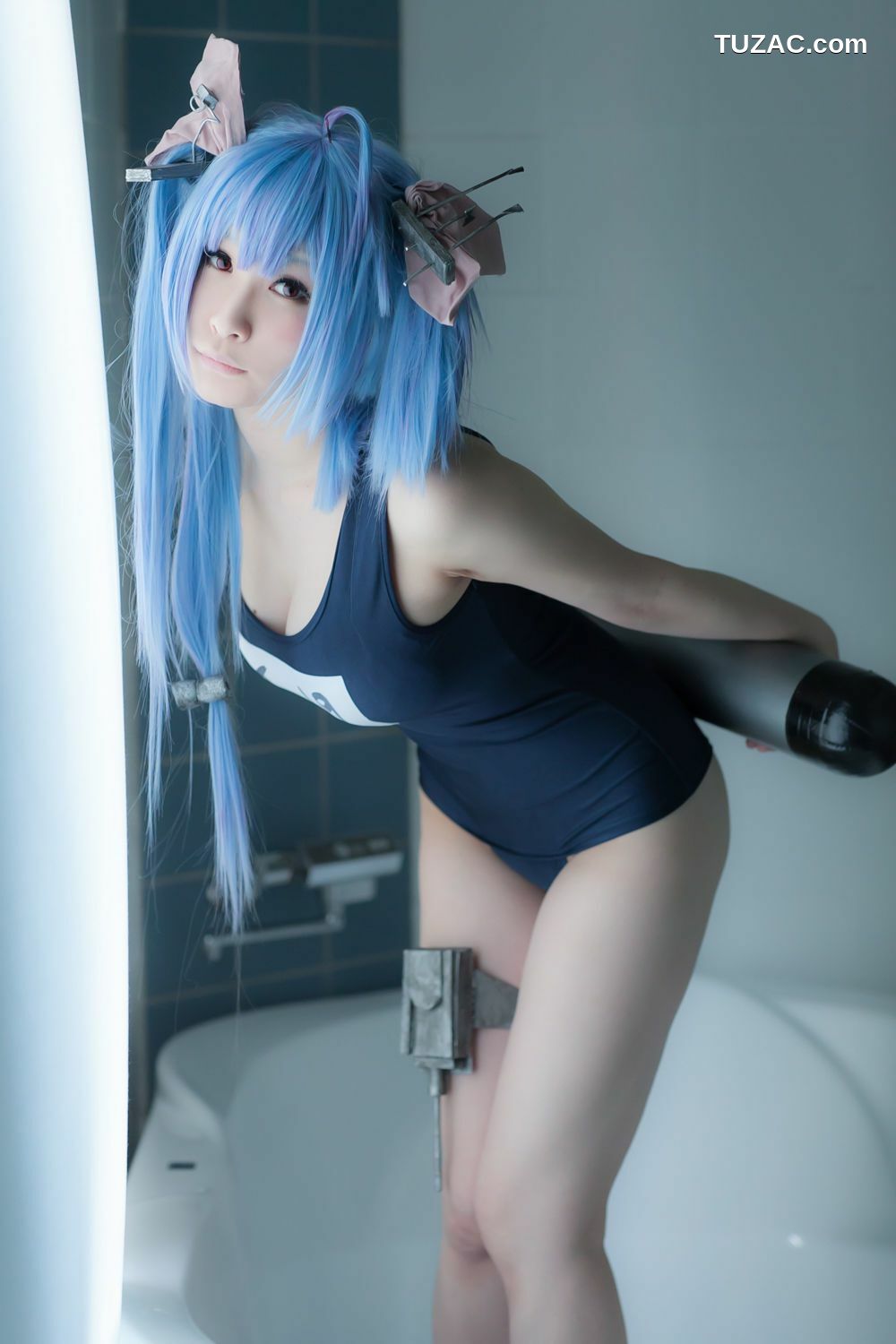 日本CosPlay_ Suite collection 4《艦これ》伊19 写真集[100P]