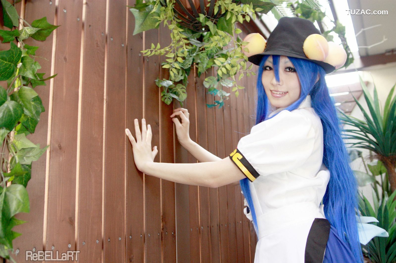 日本CosPlay_あらい夜魅 《東方Project》比那名居天子 Hinanawi Tenshi 写真集