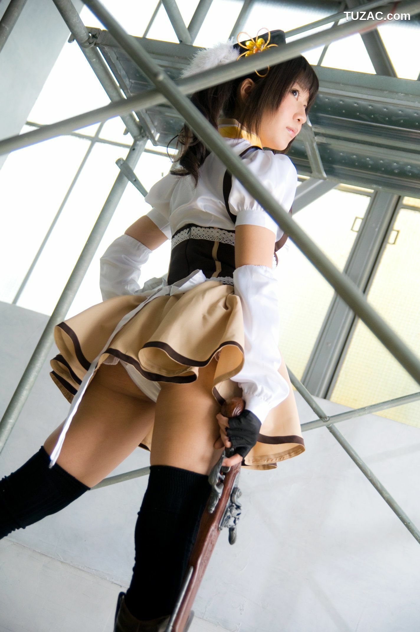 日本CosPlay_れんふりーど&amp;うしじまいい肉&amp;つくし&amp;ぷで&amp;★みーや★ 《魔法少女まどか☆マギカ》  写真集[105P]