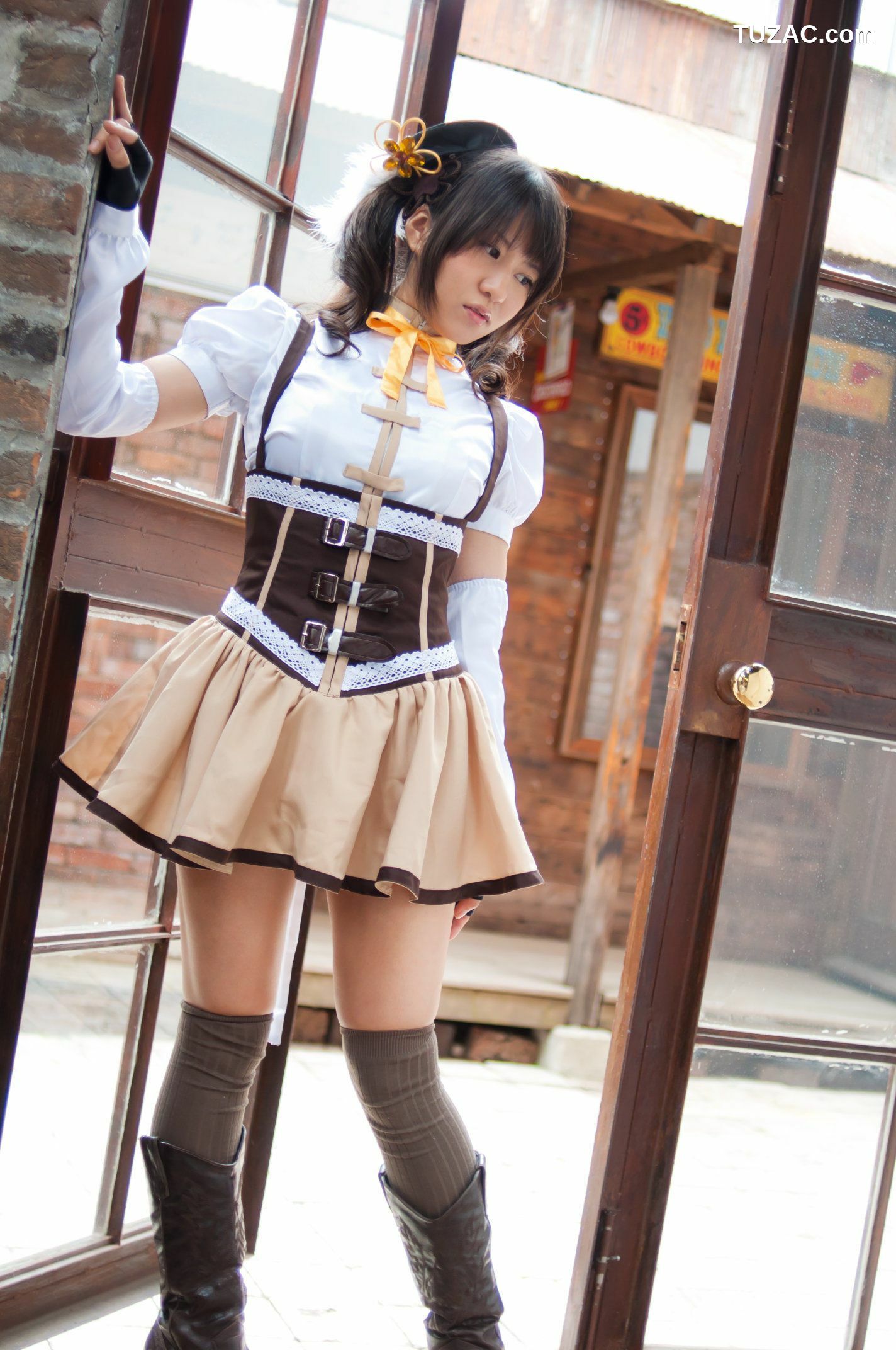日本CosPlay_れんふりーど&amp;うしじまいい肉&amp;つくし&amp;ぷで&amp;★みーや★ 《魔法少女まどか☆マギカ》  写真集[105P]