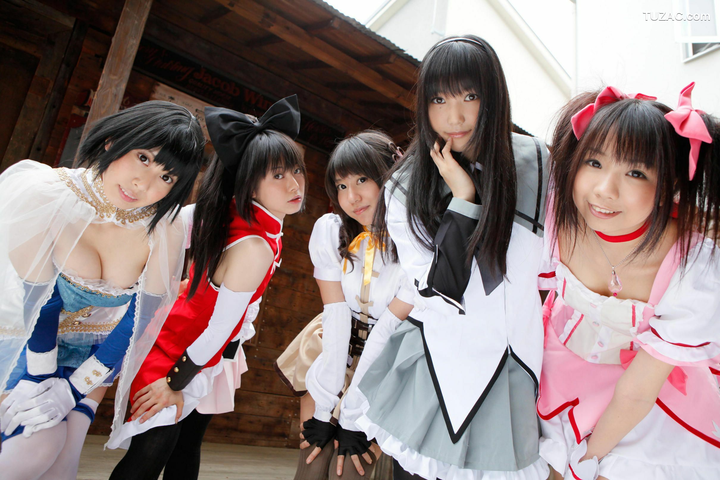 日本CosPlay_れんふりーど&amp;うしじまいい肉&amp;つくし&amp;ぷで&amp;★みーや★ 《魔法少女まどか☆マギカ》  写真集[105P]