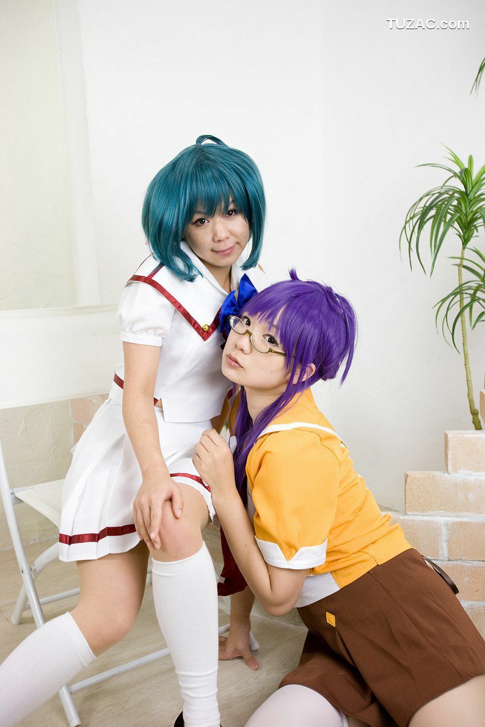 日本CosPlay_チョコボール向囲&amp;酸っぱい甘味所 《マクロスF》マクロストライアングル》 写真集