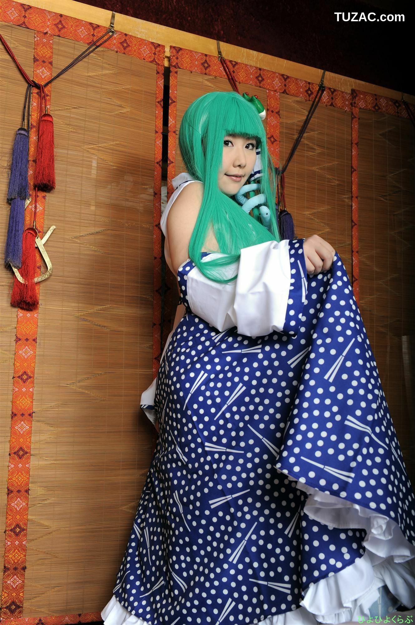 日本CosPlay_丹雫ひよ 《Touhou Project》Kochiya Sanae 早苗ちゃん  写真集[100P]