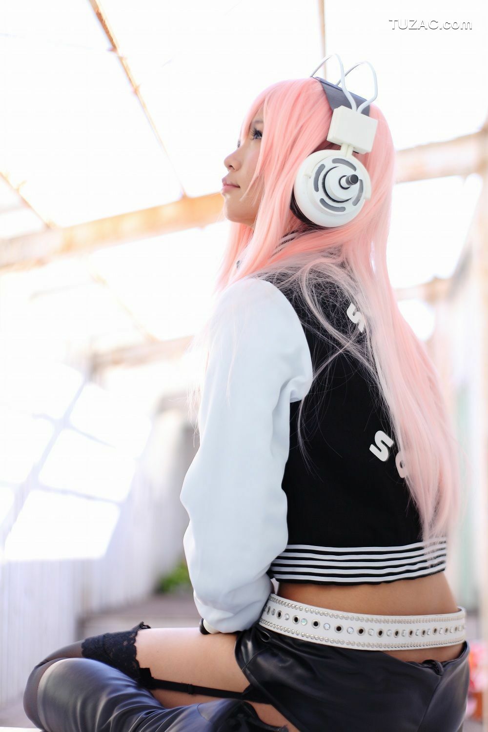 日本CosPlay_五木昶 (五木あきら) 《Sonicomi》Super Sonico 写真集