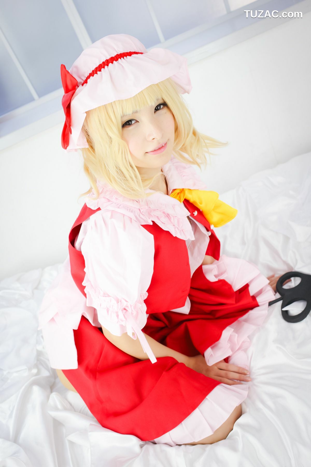 日本CosPlay_坂口みほの (坂口美穗乃) 《東方Project》Flandre Scarlet 写真集[55P]