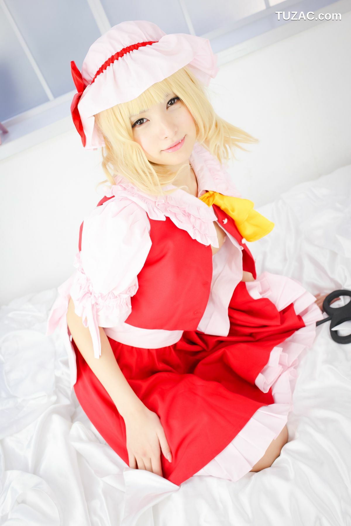 日本CosPlay_坂口みほの (坂口美穗乃) 《東方Project》Flandre Scarlet 写真集[55P]