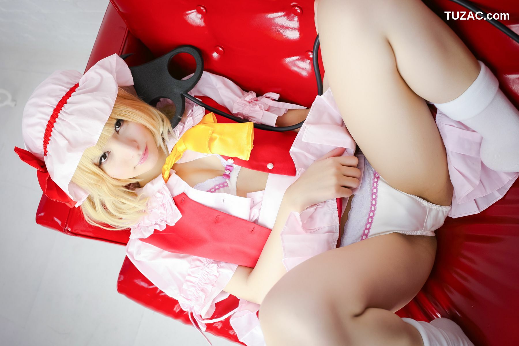 日本CosPlay_坂口みほの (坂口美穗乃) 《東方Project》Flandre Scarlet 写真集[55P]