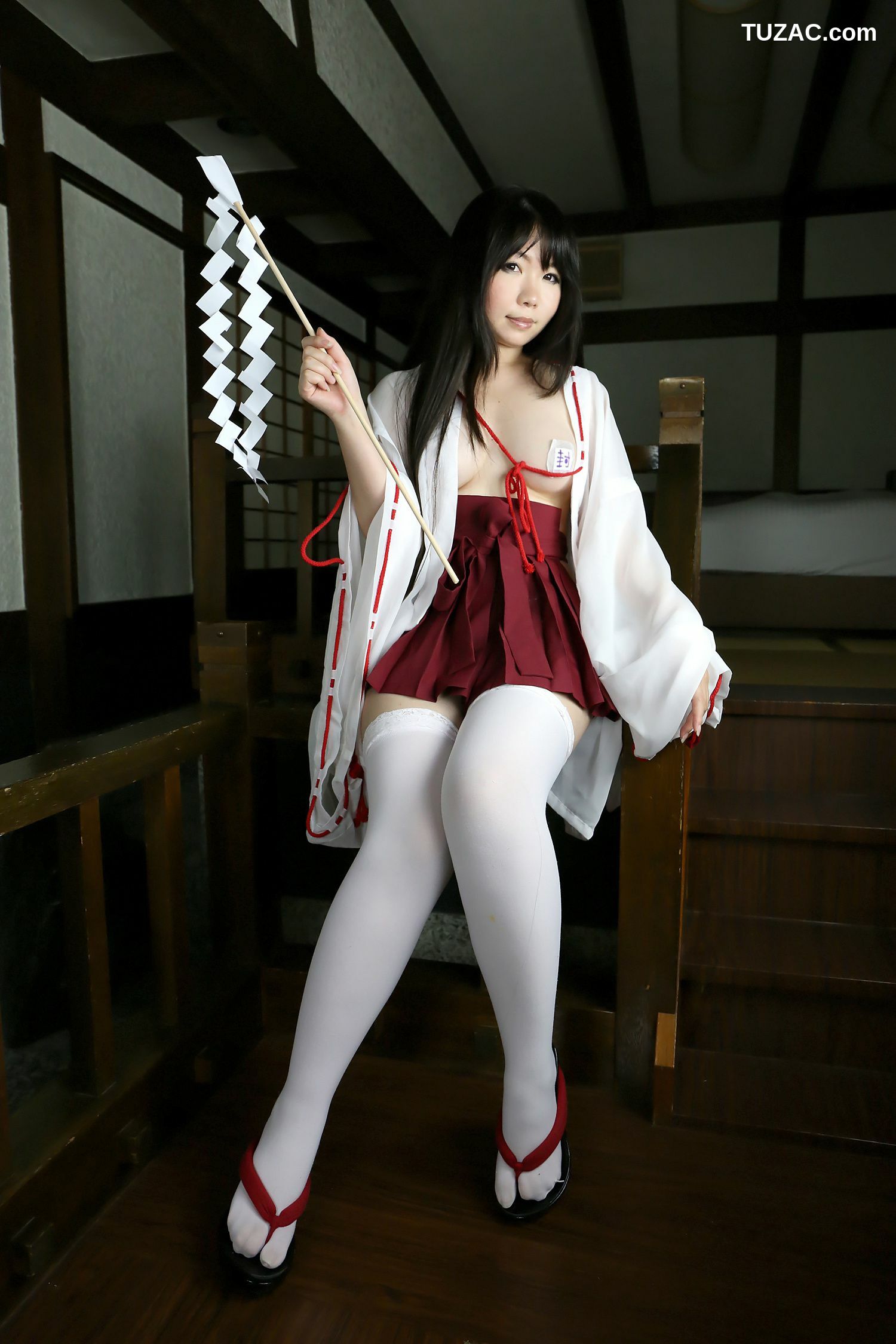 日本CosPlay_日暮りん(日暮玲) 巫女 写真集[100P]