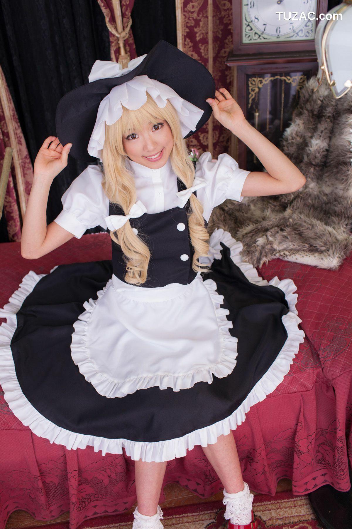 日本CosPlay_早乙女らぶ (目々泽めぐ) 《東方Project》霧雨魔理沙 Kirisame Marisa 写真集