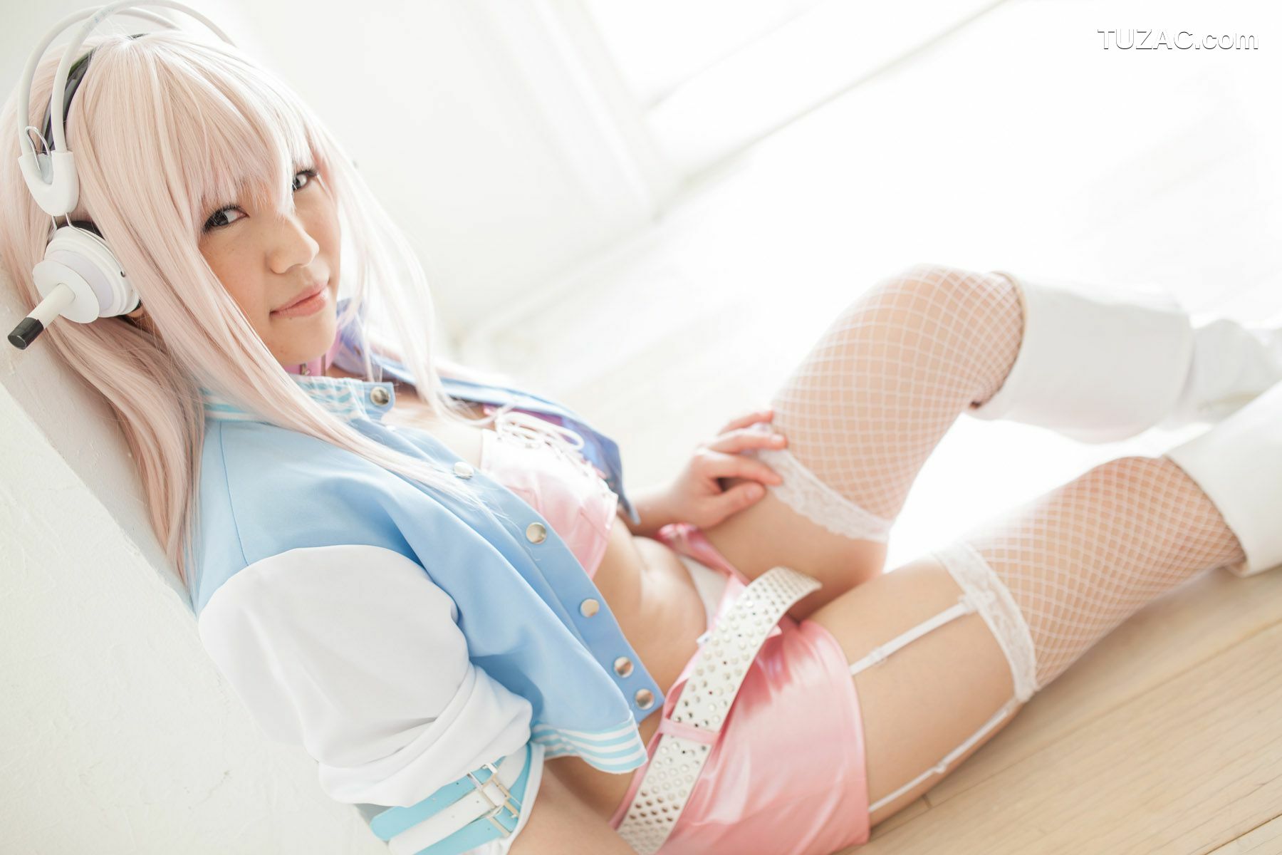 日本CosPlay_沙藤ユリ (Satou Yuri) 《Sonicomi》Super Sonico 写真集[98P]