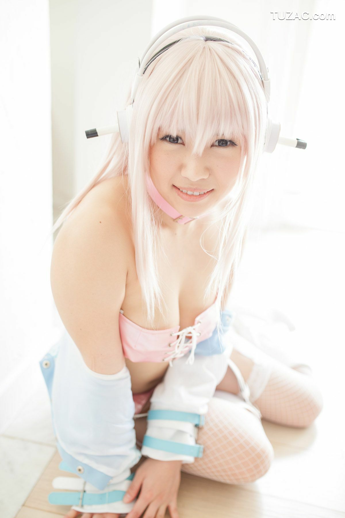 日本CosPlay_沙藤ユリ (Satou Yuri) 《Sonicomi》Super Sonico 写真集[98P]