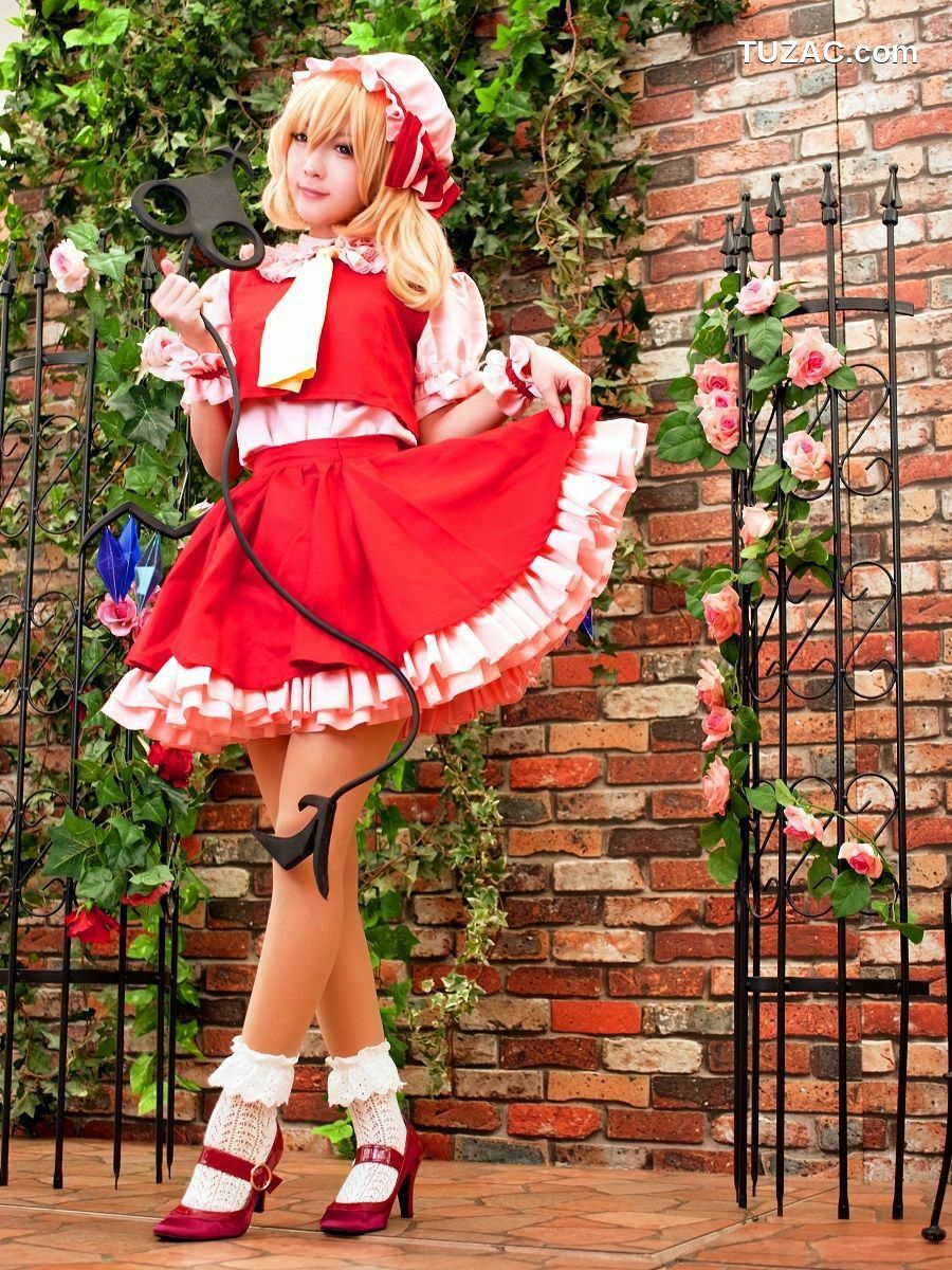 日本CosPlay_火将ロシエル 《Touhou Project》Hakurei Reimu+Flandre Scarlet 写真集[100P]