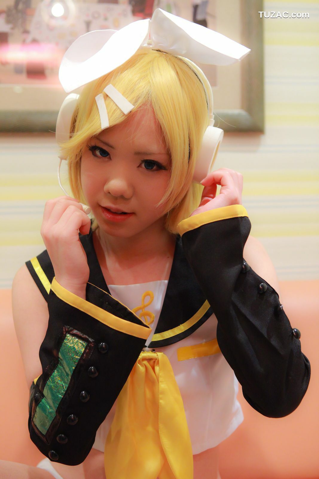 日本CosPlay_田中まな《VOCALOID》鏡音リン 写真集[63P]