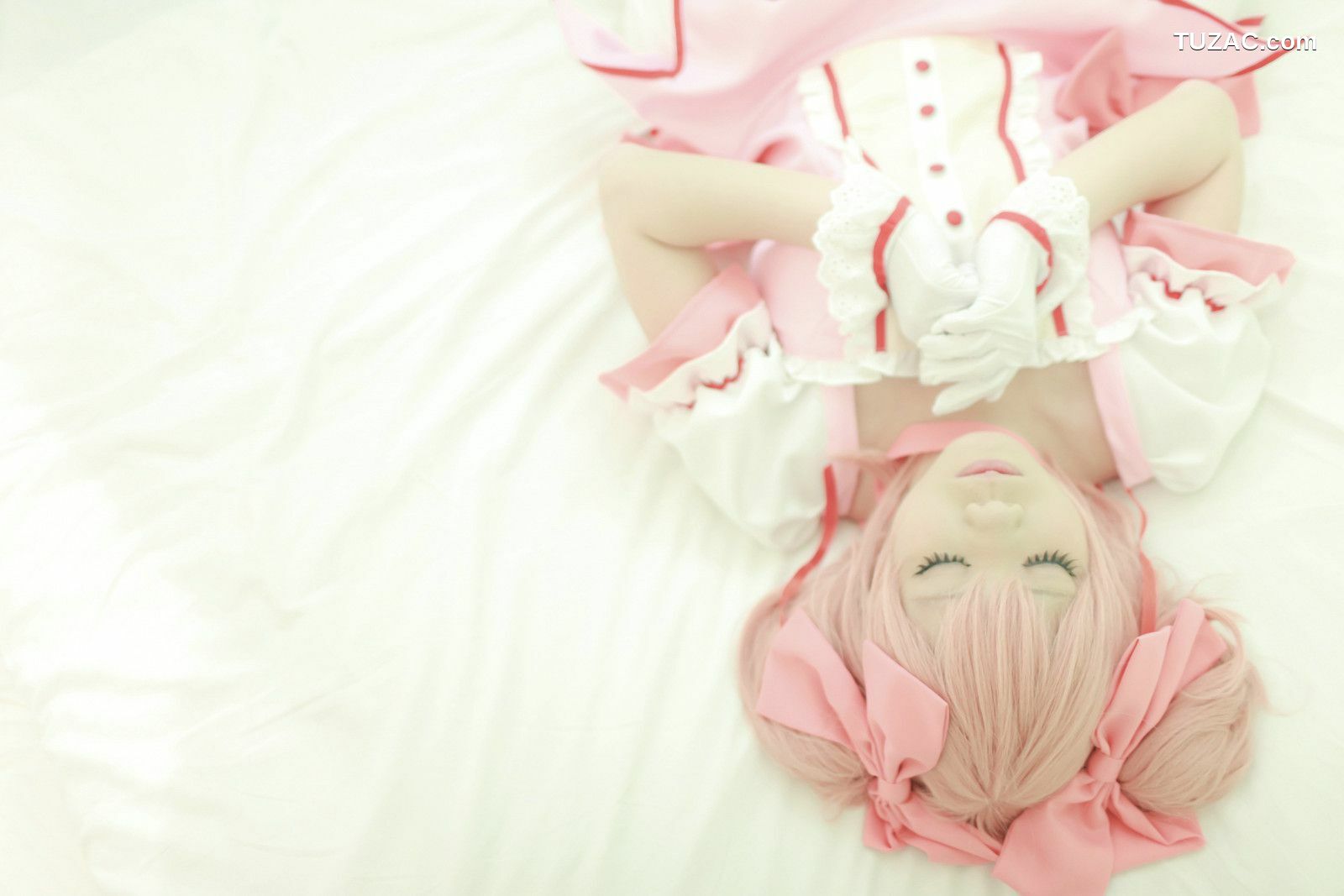 日本CosPlay_田中まな《魔法少女まどか☆マギカ》Kaname Madoka(鹿目まどか)  写真集[69P]