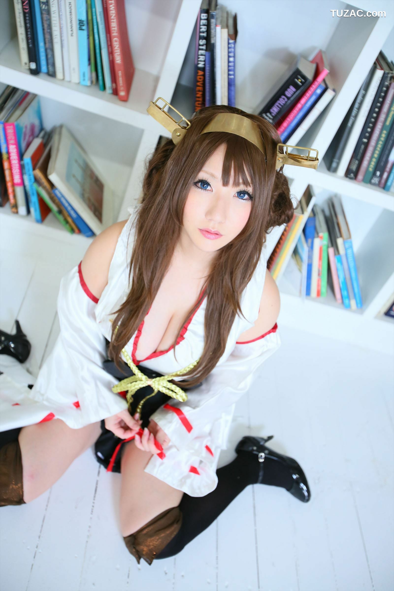 日本CosPlay_绫香 (Sakuサク) 《Kantai Collection》Kongou 第二部 写真集[110P]