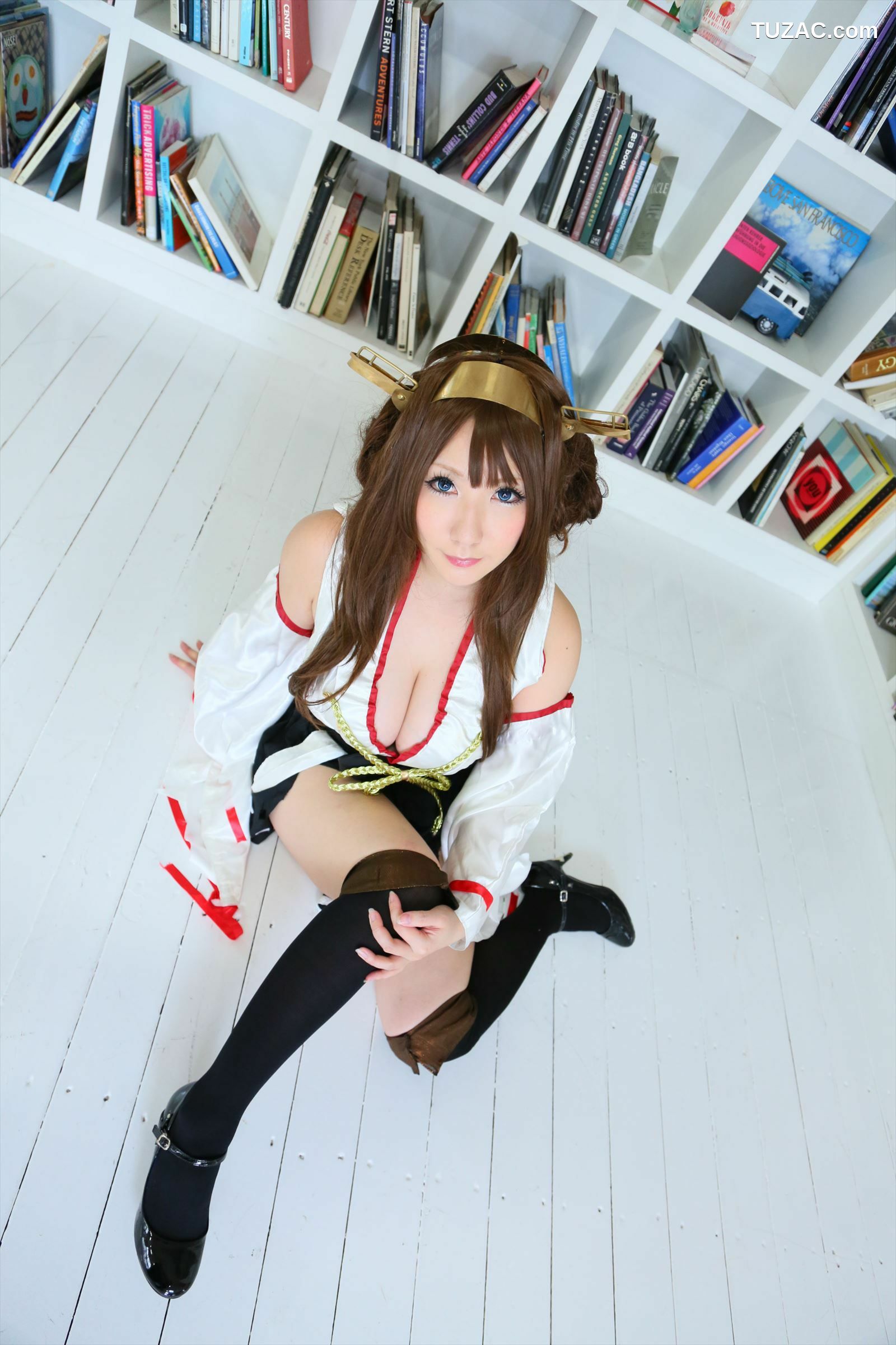 日本CosPlay_绫香 (Sakuサク) 《Kantai Collection》Kongou 第二部 写真集[110P]