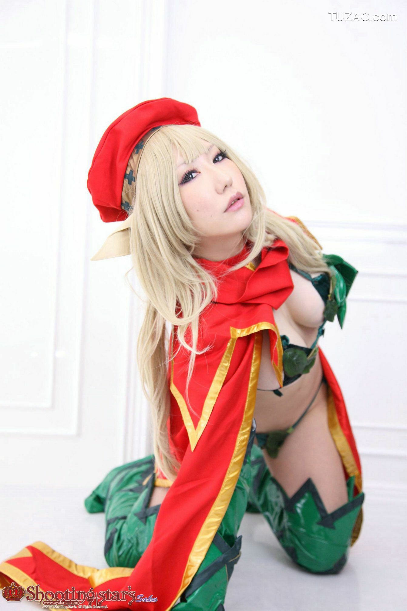 日本CosPlay_绫香サク (Saku Ayaka) 《クイーンズブレイドQueen&#039;s Blade》アイリ &amp; Alleyne 写真集