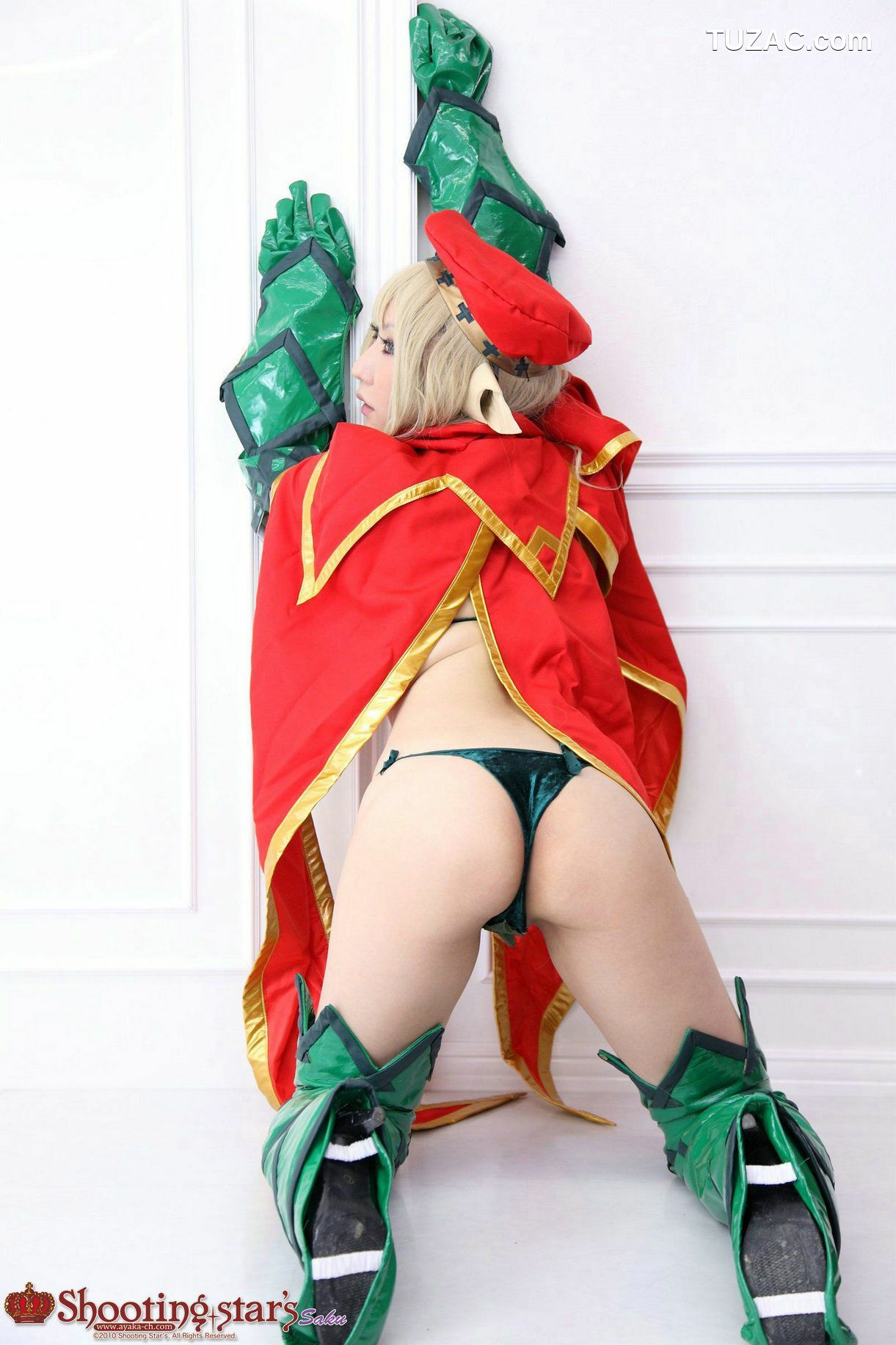 日本CosPlay_绫香サク (Saku Ayaka) 《クイーンズブレイドQueen&#039;s Blade》アイリ &amp; Alleyne 写真集