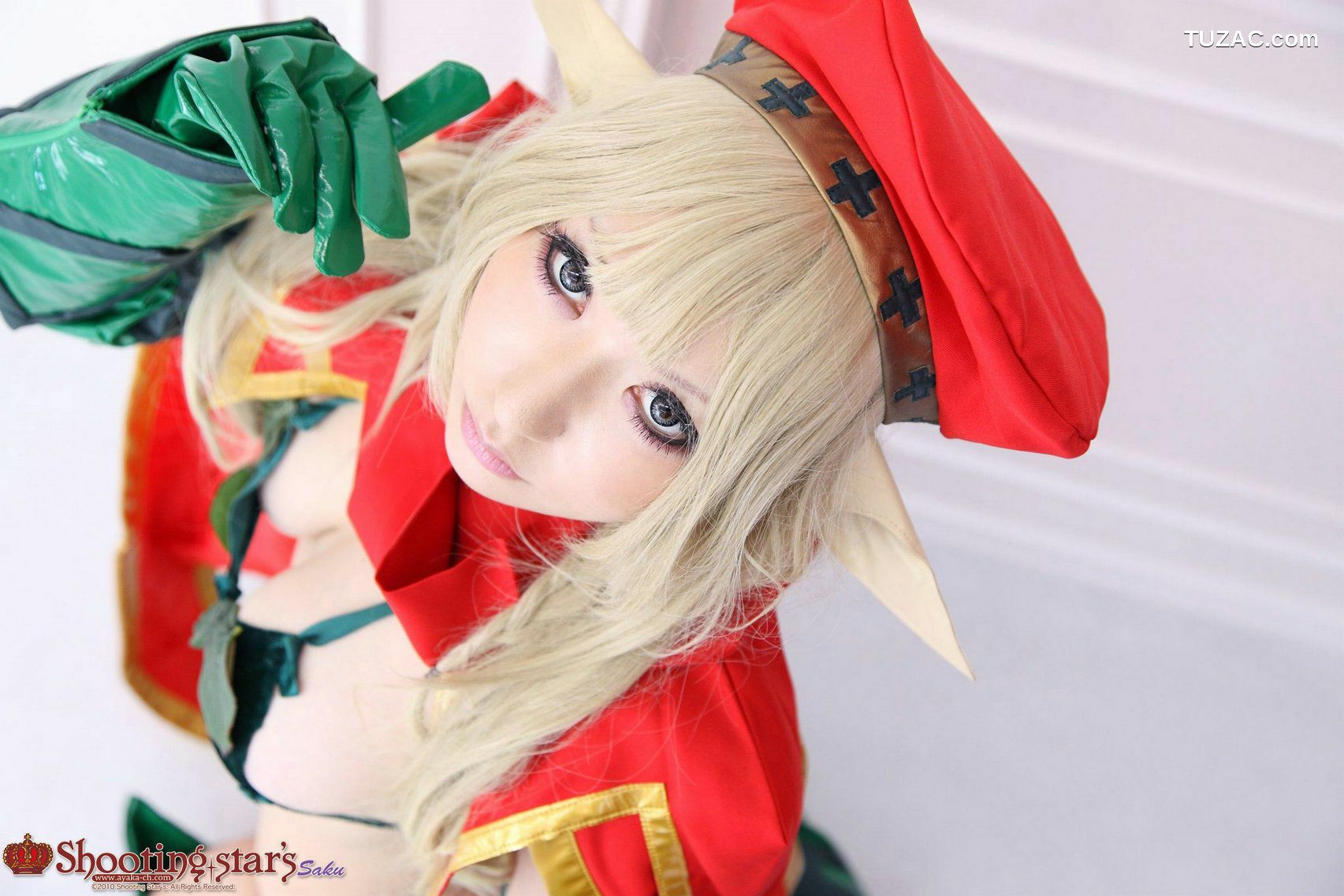 日本CosPlay_绫香サク (Saku Ayaka) 《クイーンズブレイドQueen&#039;s Blade》アイリ &amp; Alleyne 写真集