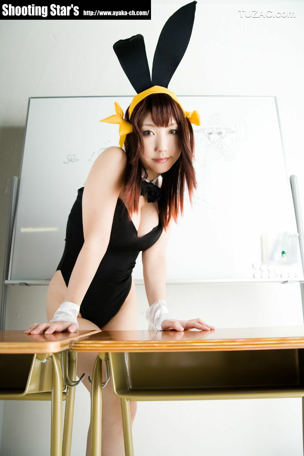 日本CosPlay_绫香サク (サク綾香 Saku Ayaka)《涼宮ハルヒの憂鬱》 ハルヒバニー 写真集[64P]