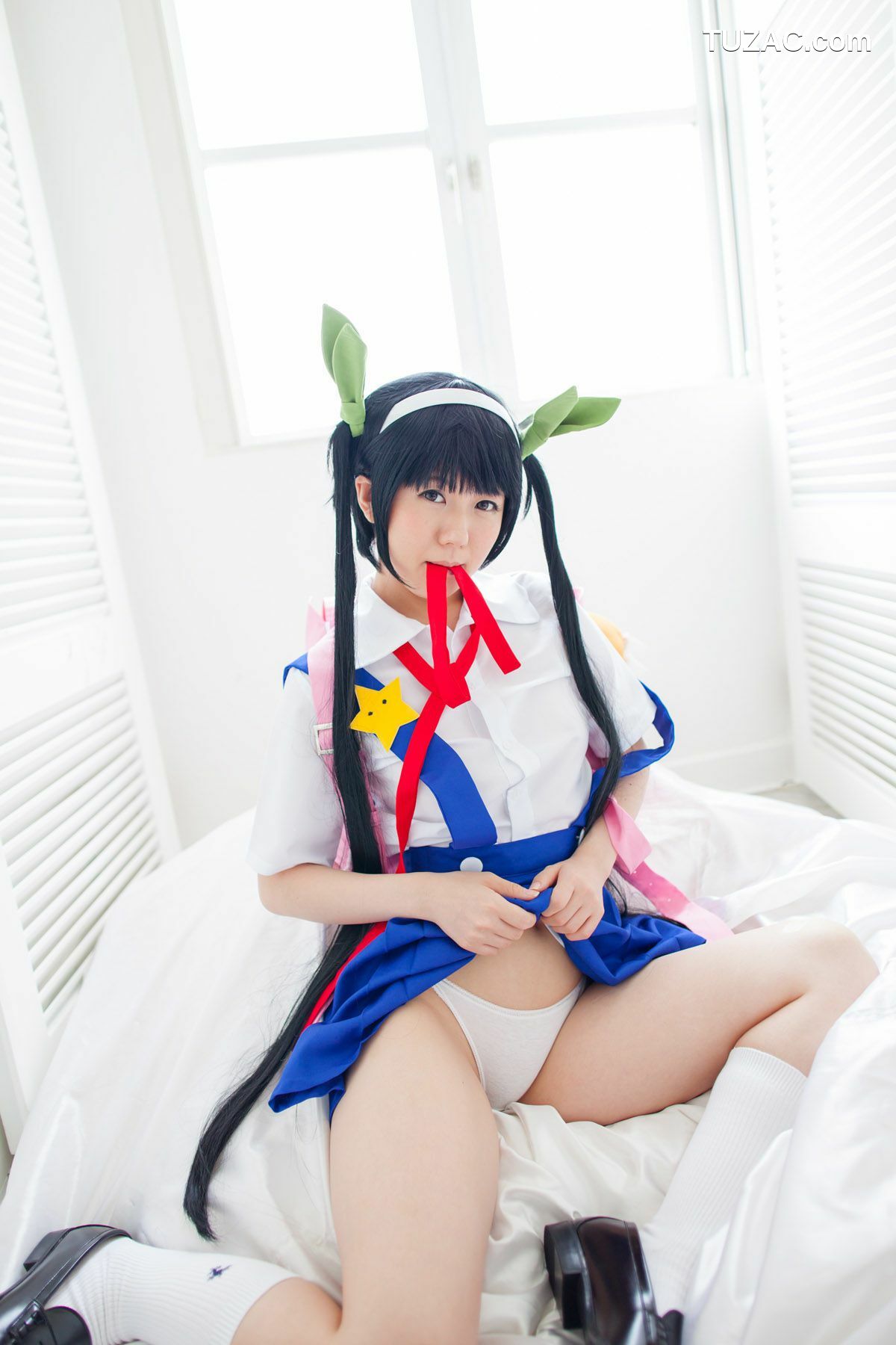 日本CosPlay_荒木まい (荒木麻衣) 《化物語》Hachikuji Mayoi(八九寺真宵) 写真集[40P]