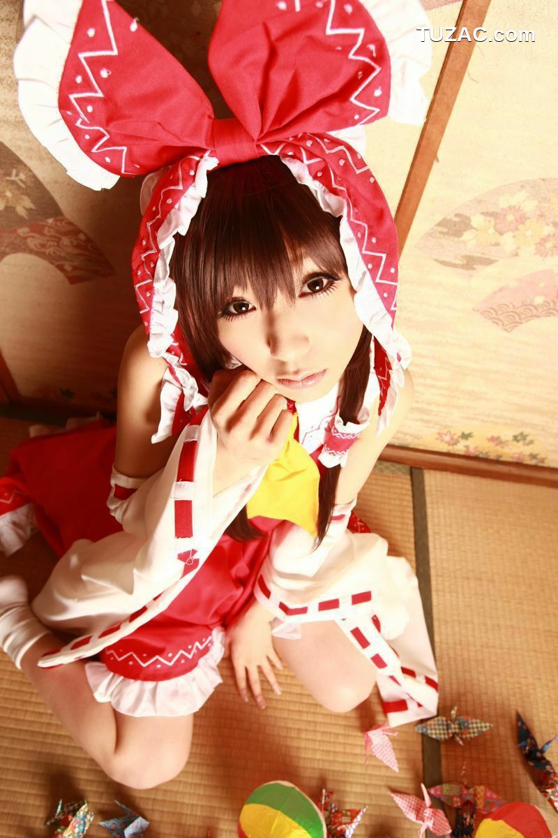 日本CosPlay_華群みさき 《東方Project》博麗霊夢+霧雨魔理沙  写真集[100P]