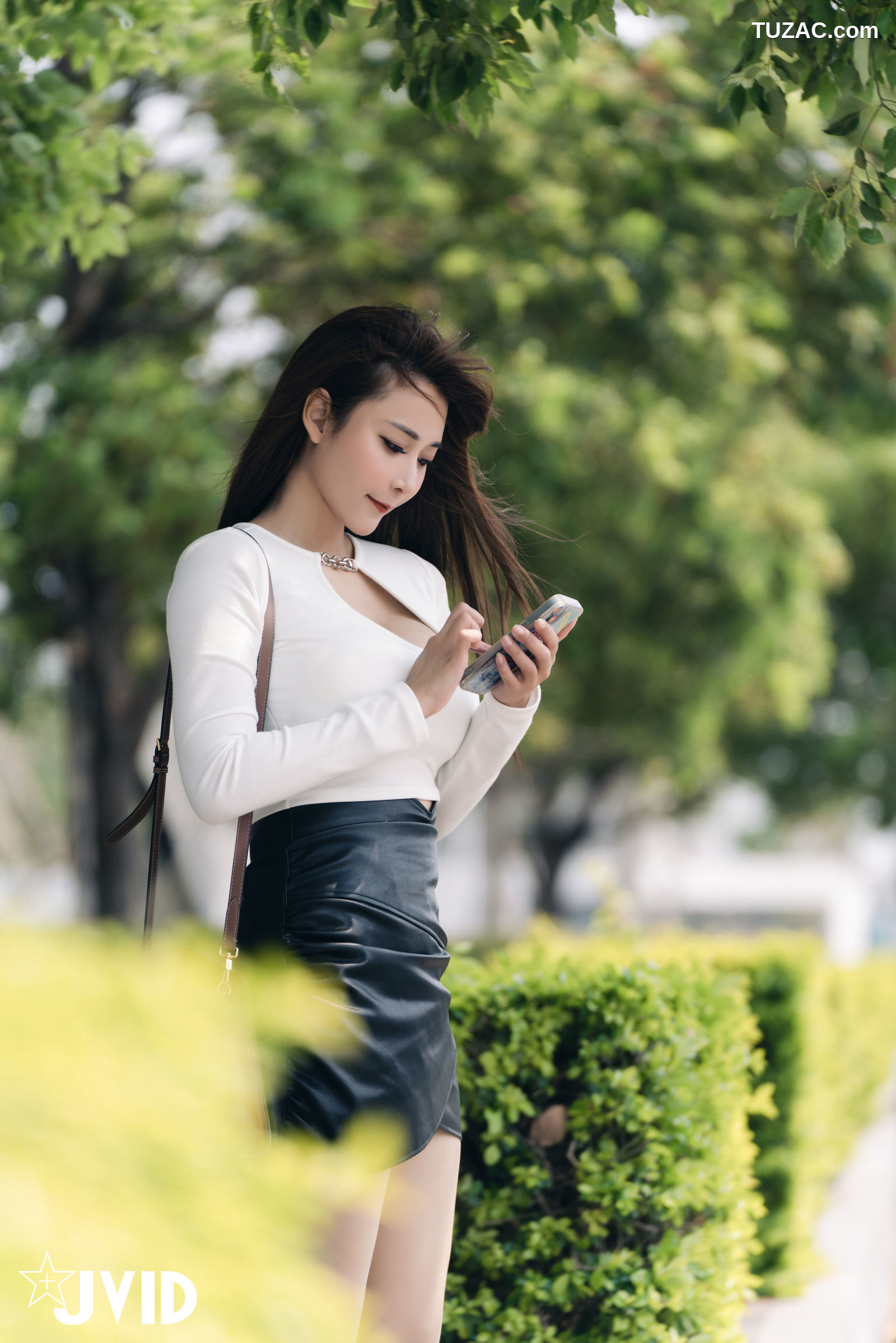 JVID-乐乐-激情车震 | 咔咔西三 | 高清美女写真图集