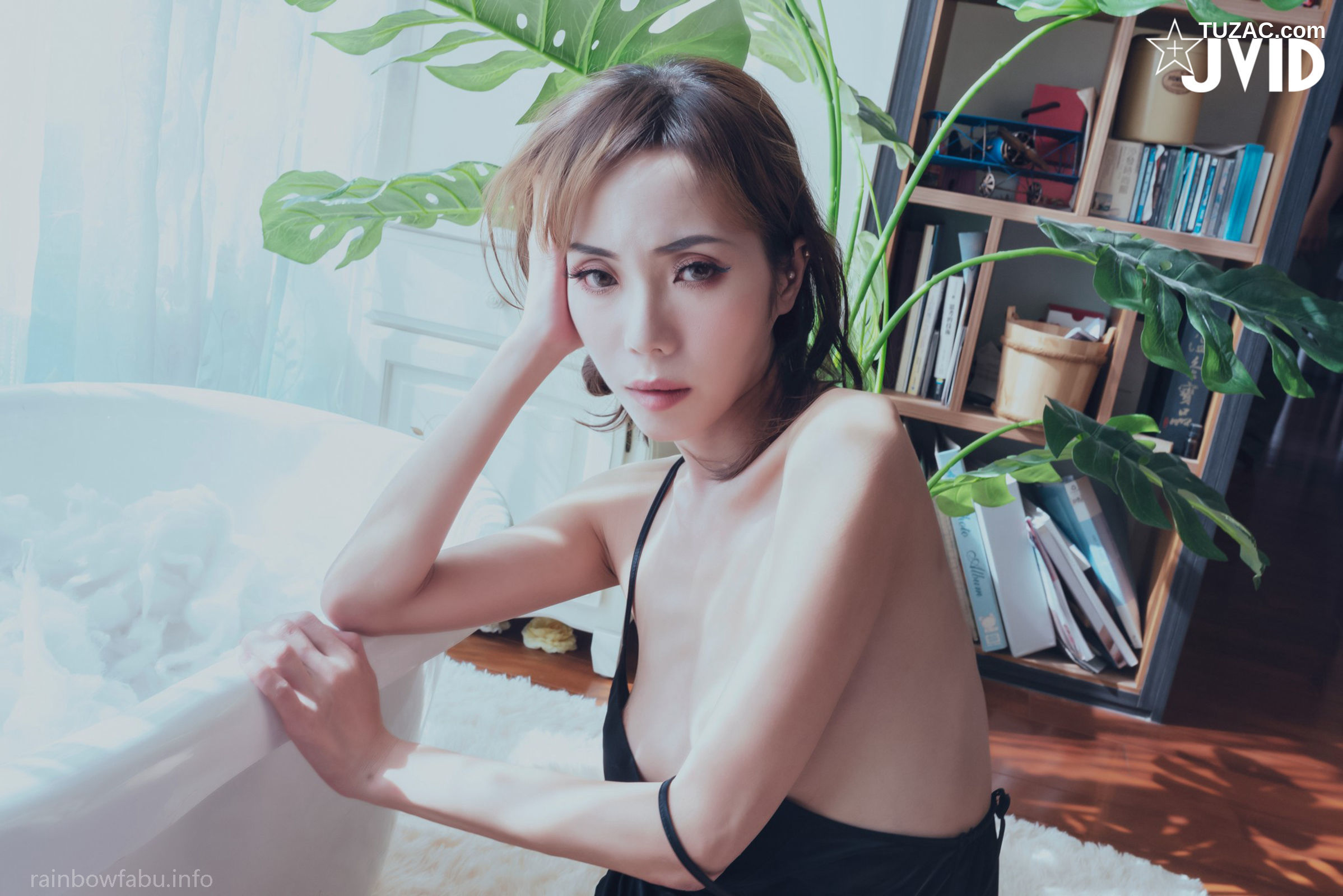 JVID-Genie精灵-全裸监督-唯美首发-绝美挑逗