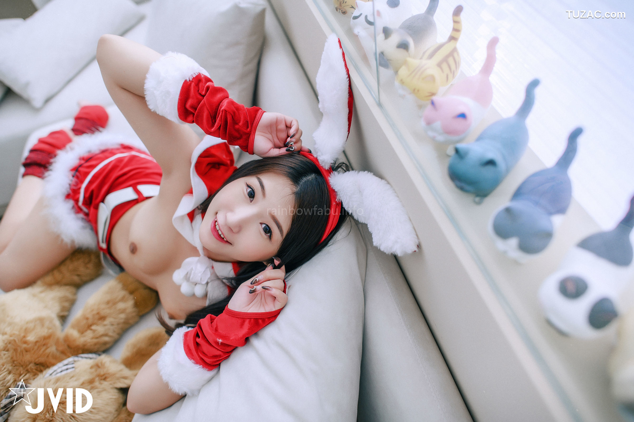 JVID-肉包Mini-邻家の美乳少女来送圣诞礼物-2022.12.24