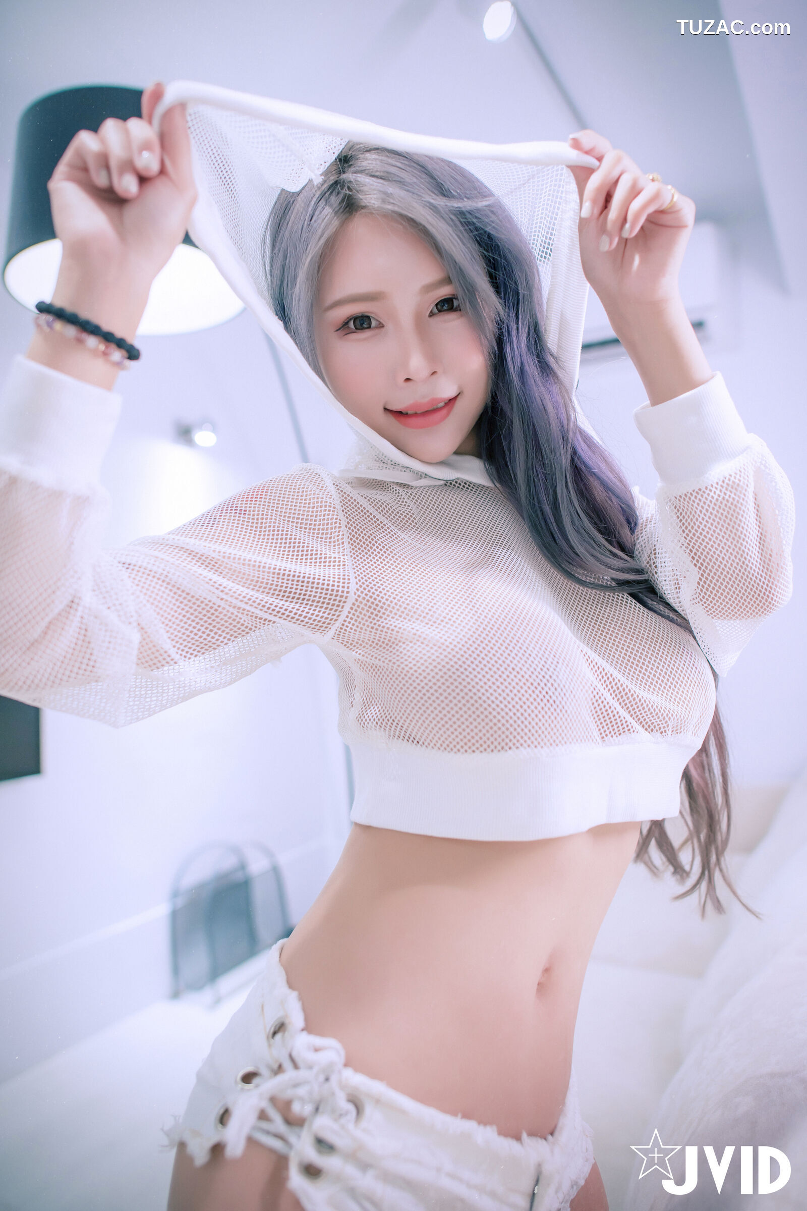 JVID-艾妃-神級美巨乳艾妃的情慾之夜-首次雙人情慾大尺-騎乘式解鎖
