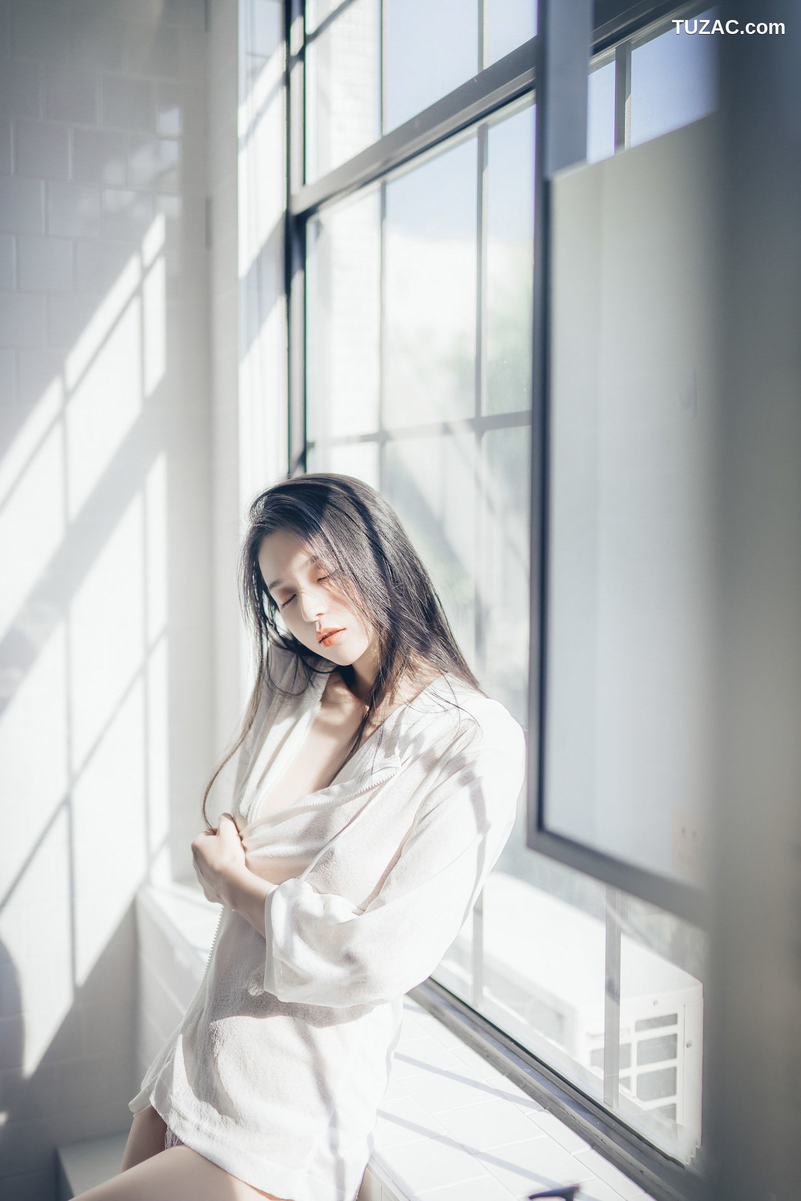 JVID-辰辰-午后阳光-透视连衣