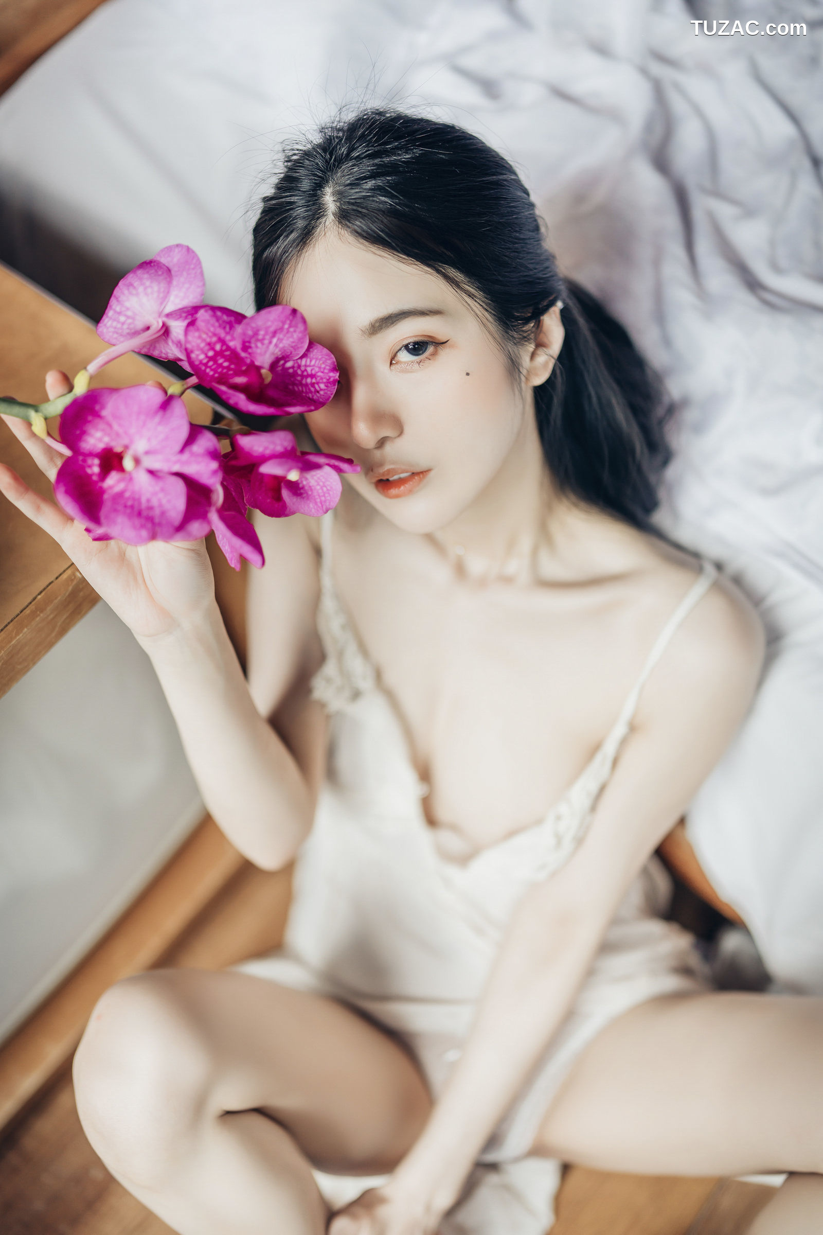 JVID-辰辰-最大限定尺度实体写真电子版-2022.09.25