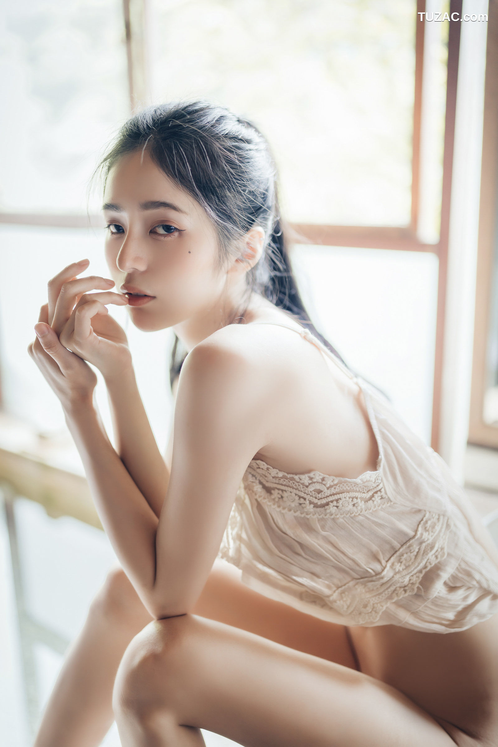 JVID-辰辰-最大限定尺度实体写真电子版-2022.09.25