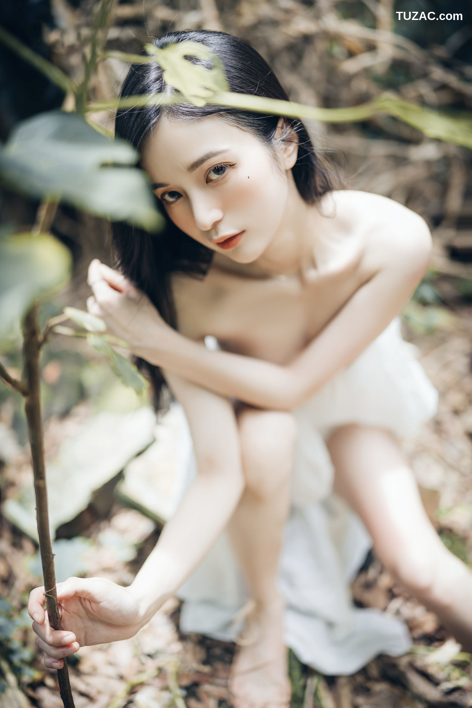 JVID-辰辰-生日最大尺度呈现-实体写真电子版-2022.08.16