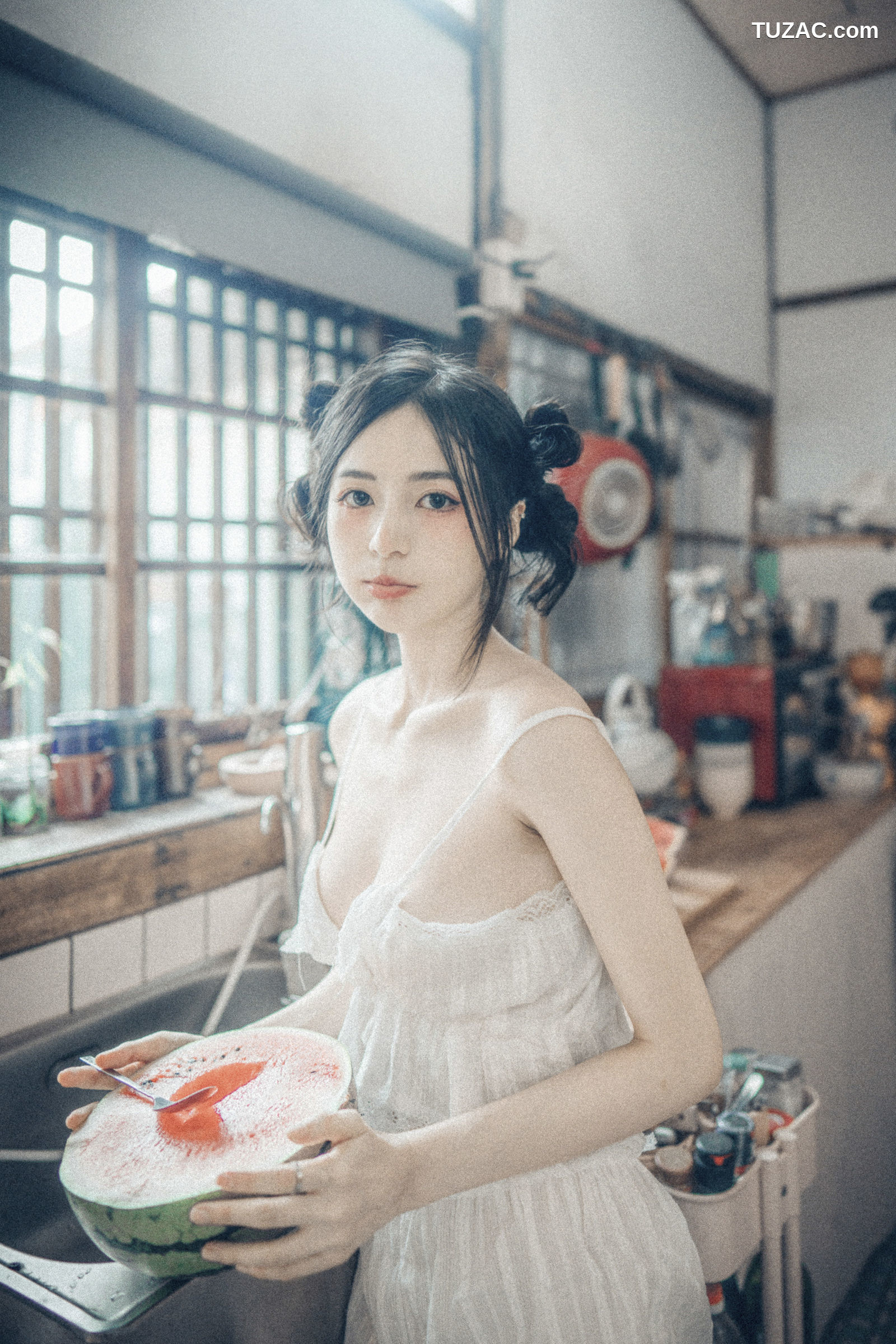 JVID-辰辰-生日最大尺度呈现-实体写真电子版-2022.08.16