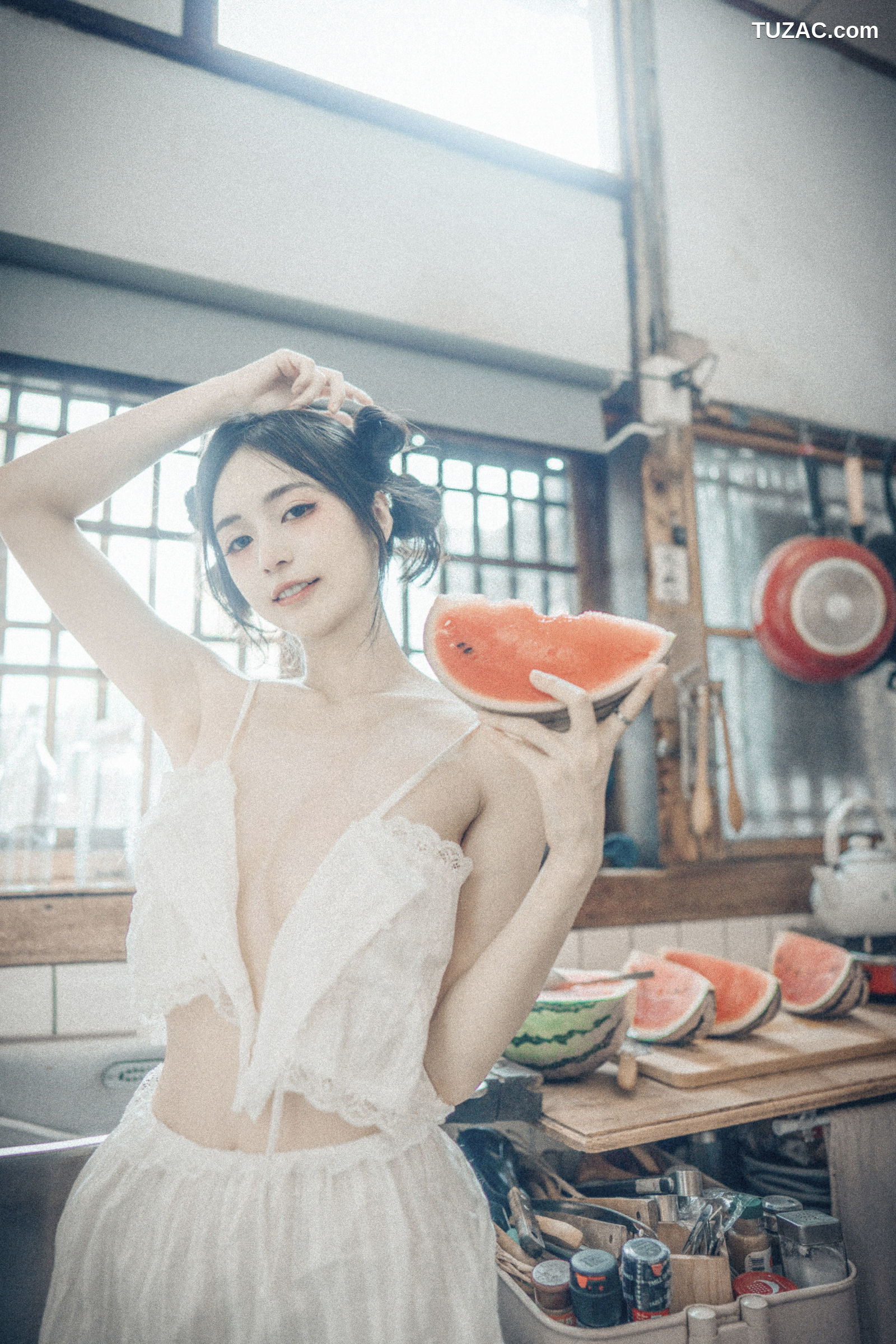 JVID-辰辰-生日最大尺度呈现-实体写真电子版-2022.08.16